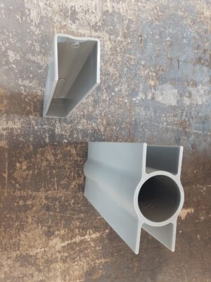 Guide-plaque PVC pour dalle béton