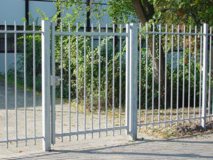 Portail type "TRAVERSA" Kopal