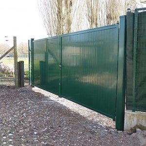 Porte Pivotante en aluminium ALZEBRA BLIND