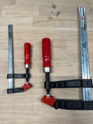 Serre-joint DIN 5117